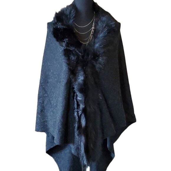 Jackets & Blazers - SALE Gorgeous Vegan Fur Black Cape